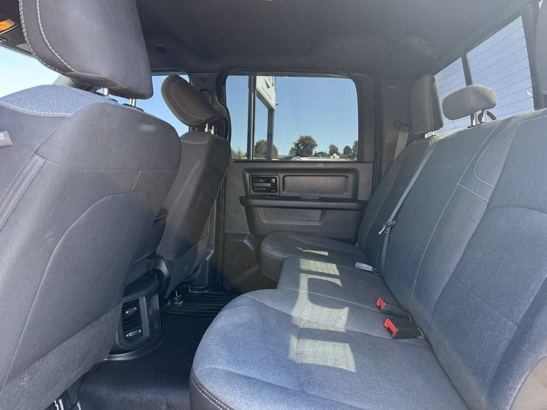 Used 2022 RAM 3500 Tradesman w/ Safety Group AWD/4WD image 19