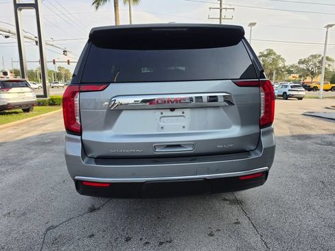 Used 2024 GMC Yukon SLT RWD image 4
