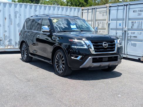 Used 2024 Nissan Armada Platinum w/ Cargo Package AWD/4WD image 2