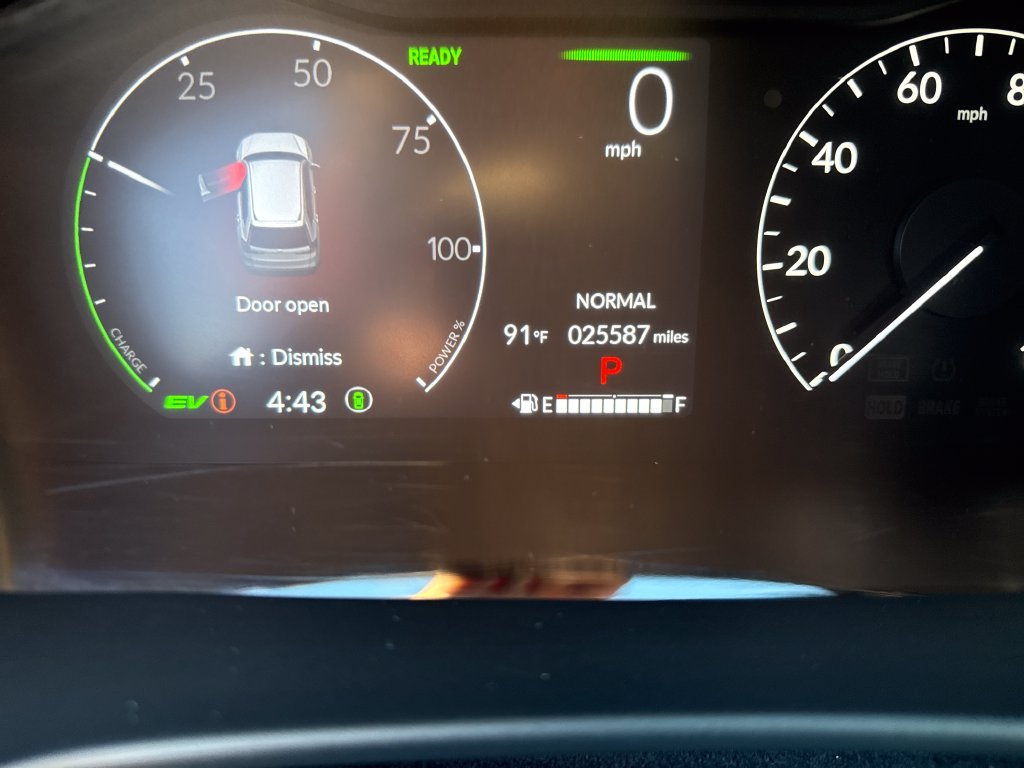 Used 2025 Honda CR-V Sport image 28
