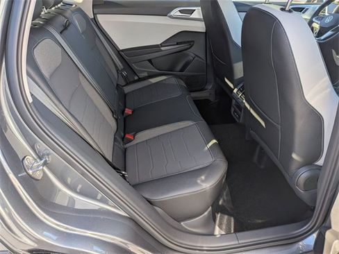 New 2026 Volkswagen Taos SE image 29