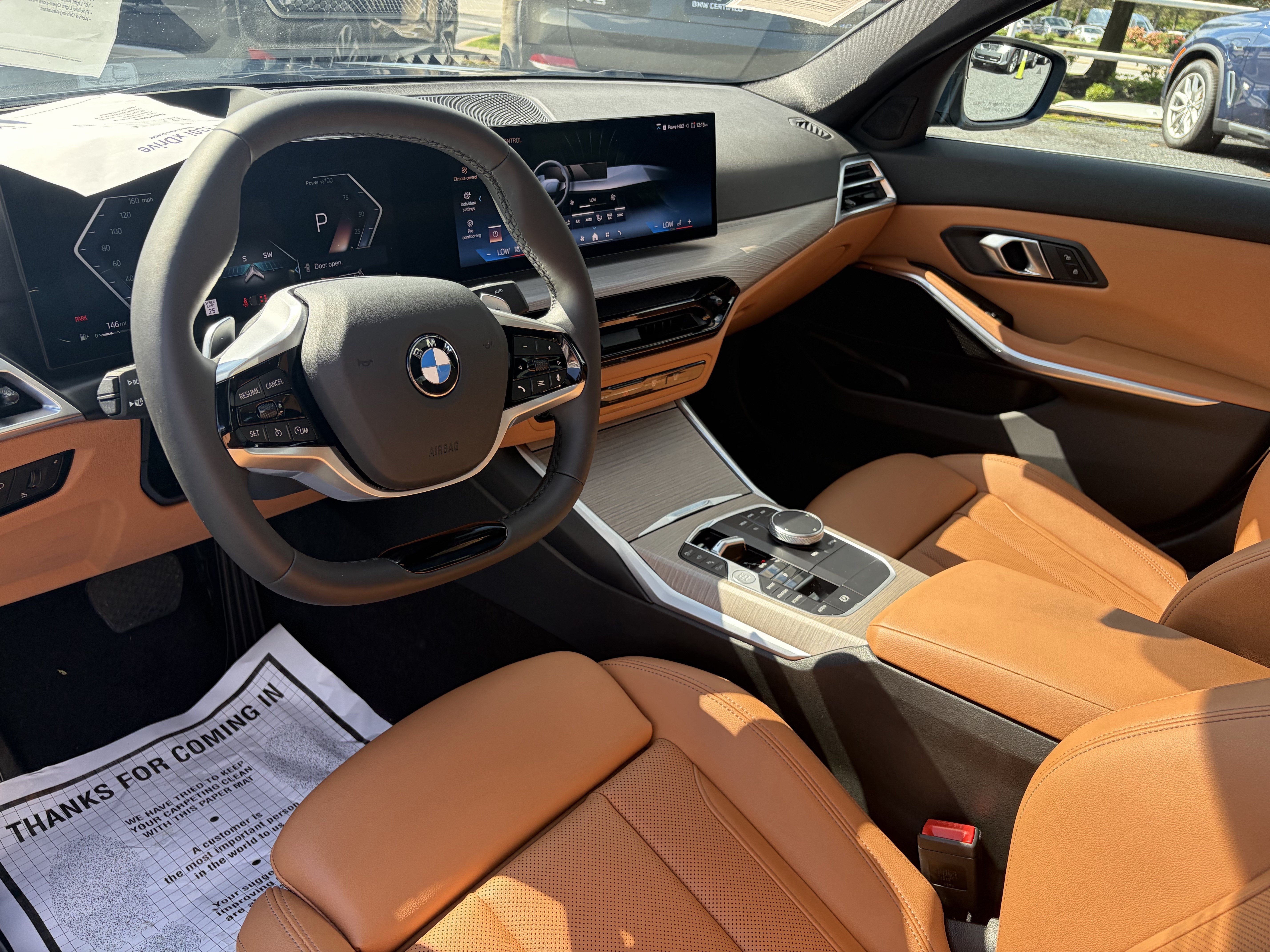 Certified 2025 BMW 330i xDrive Sedan AWD/4WD image 10