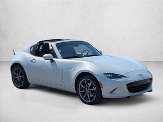 Used 2017 MAZDA MX-5 Miata RF Grand Touring video 3