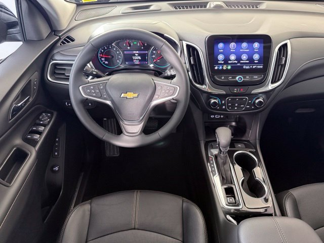 Used 2023 Chevrolet Equinox Premier AWD/4WD image 11