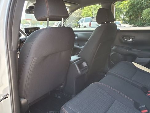Used 2024 Honda HR-V Sport image 8
