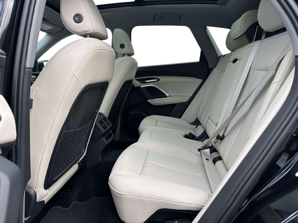 New 2026 Audi Q5 Premium AWD/4WD image 19