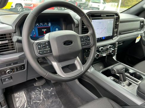 Used 2025 Ford F150 XLT w/ Equipment Group 302A MID image 18