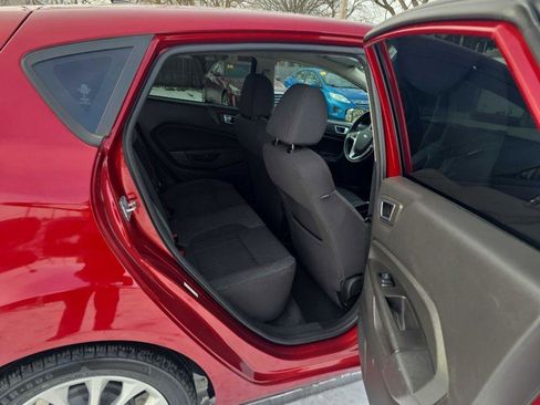Used 2014 Ford Fiesta SE w/ Equipment Group 201A image 27