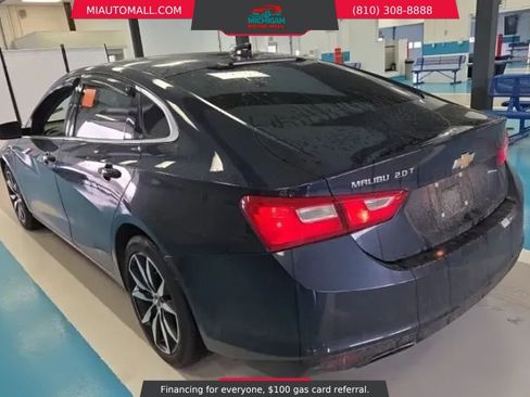 Used 2016 Chevrolet Malibu LT image 2