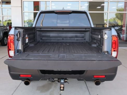 Used 2023 Honda Ridgeline RTL image 8
