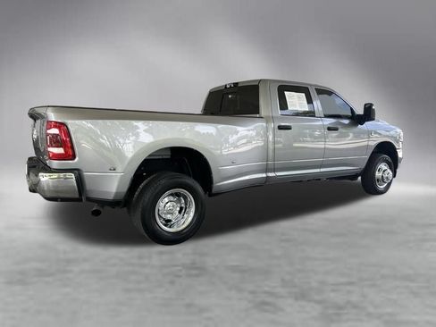 Used 2024 RAM 3500 Tradesman w/ Towing Technology Group AWD/4WD image 3