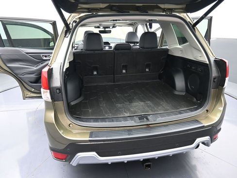 Used 2022 Subaru Forester Touring image 16
