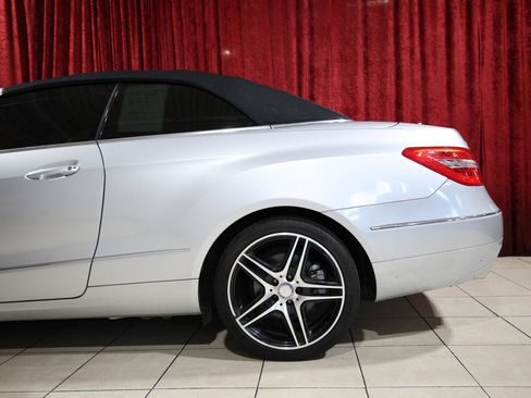 Used 2012 Mercedes-Benz E 350 Cabriolet w/ Premium 1 Launch Pkg image 7