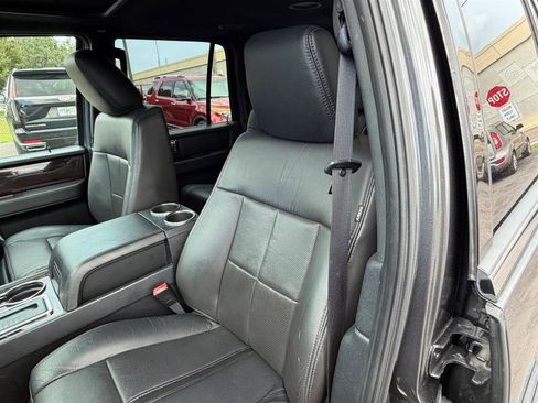 Used 2016 Lincoln Navigator L Reserve AWD/4WD image 23