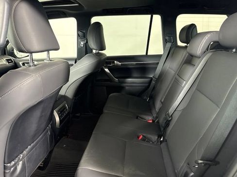 Used 2022 Lexus GX 460 Premium w/ Premium Plus Package AWD/4WD image 28