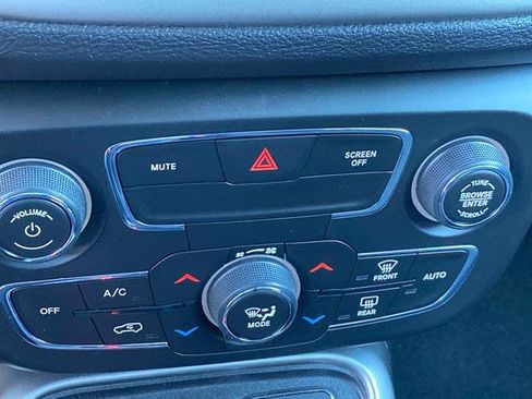 Used 2020 Jeep Compass Sport image 14