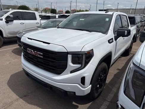 Used 2025 GMC Sierra 1500 Elevation w/ Preferred Package image 1