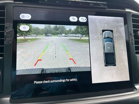 Used 2024 Ford F150 Platinum w/ Equipment Group 702A High image 29