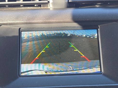 Used 2018 Ford Fusion SE image 13