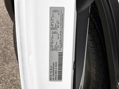 Used 2025 RAM ProMaster 2500 w/ U-Haul Equipment Group FWD image 10