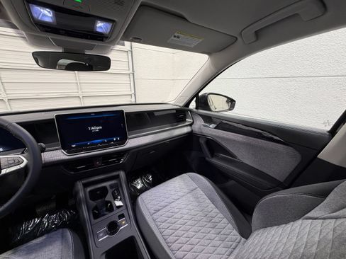 New 2026 Volkswagen Tiguan S AWD/4WD image 31