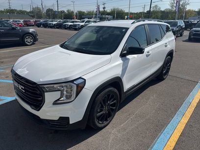 Used 2023 GMC Terrain SLE w/ Driver Convenience Package