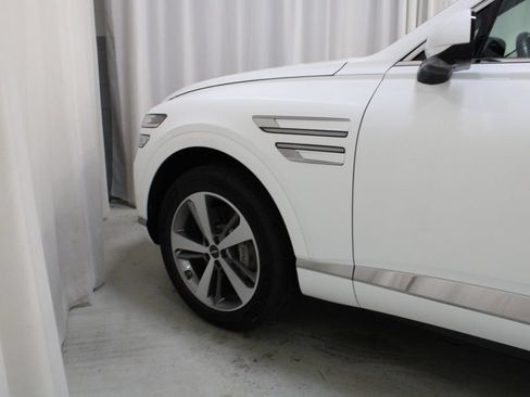 Used 2024 Genesis GV80 2.5T w/ Advanced Package AWD/4WD image 32