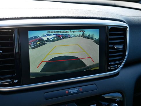 Used 2021 Kia Sportage S w/ S AWD Premium Package image 33