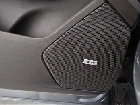 Used 2020 Cadillac XT6 Premium Luxury image 14