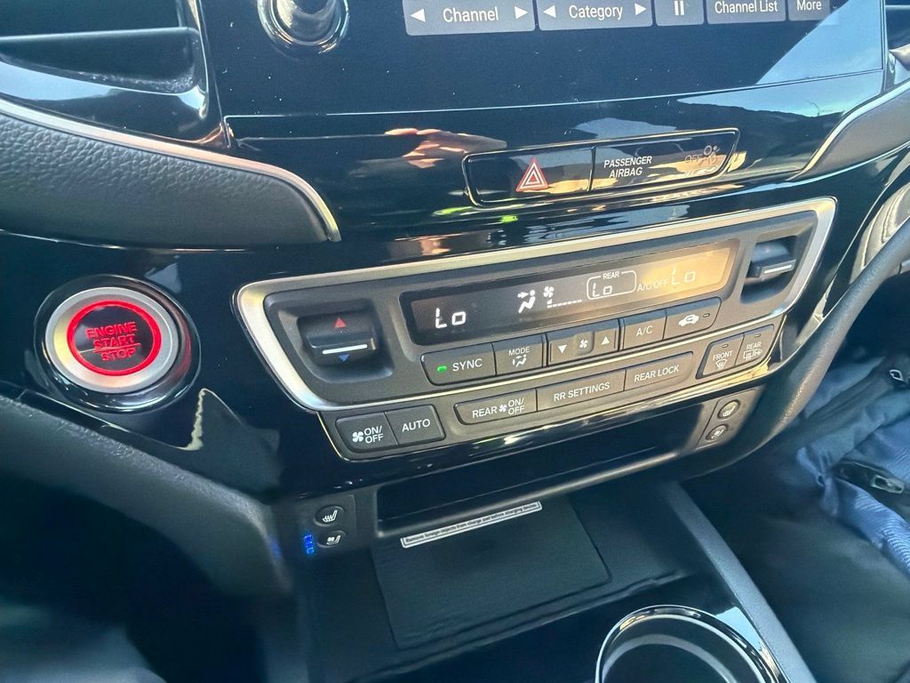 Used 2022 Honda Passport Elite image 13