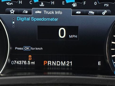 Used 2016 Ford F150 Lariat w/ Equipment Group 502A Luxury image 5