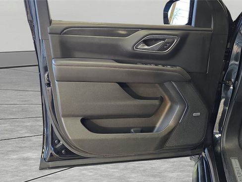 Used 2023 Chevrolet Suburban RST image 26