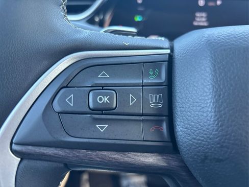 Used 2022 Jeep Grand Cherokee Limited 4xe w/ Luxury Tech Group II image 29