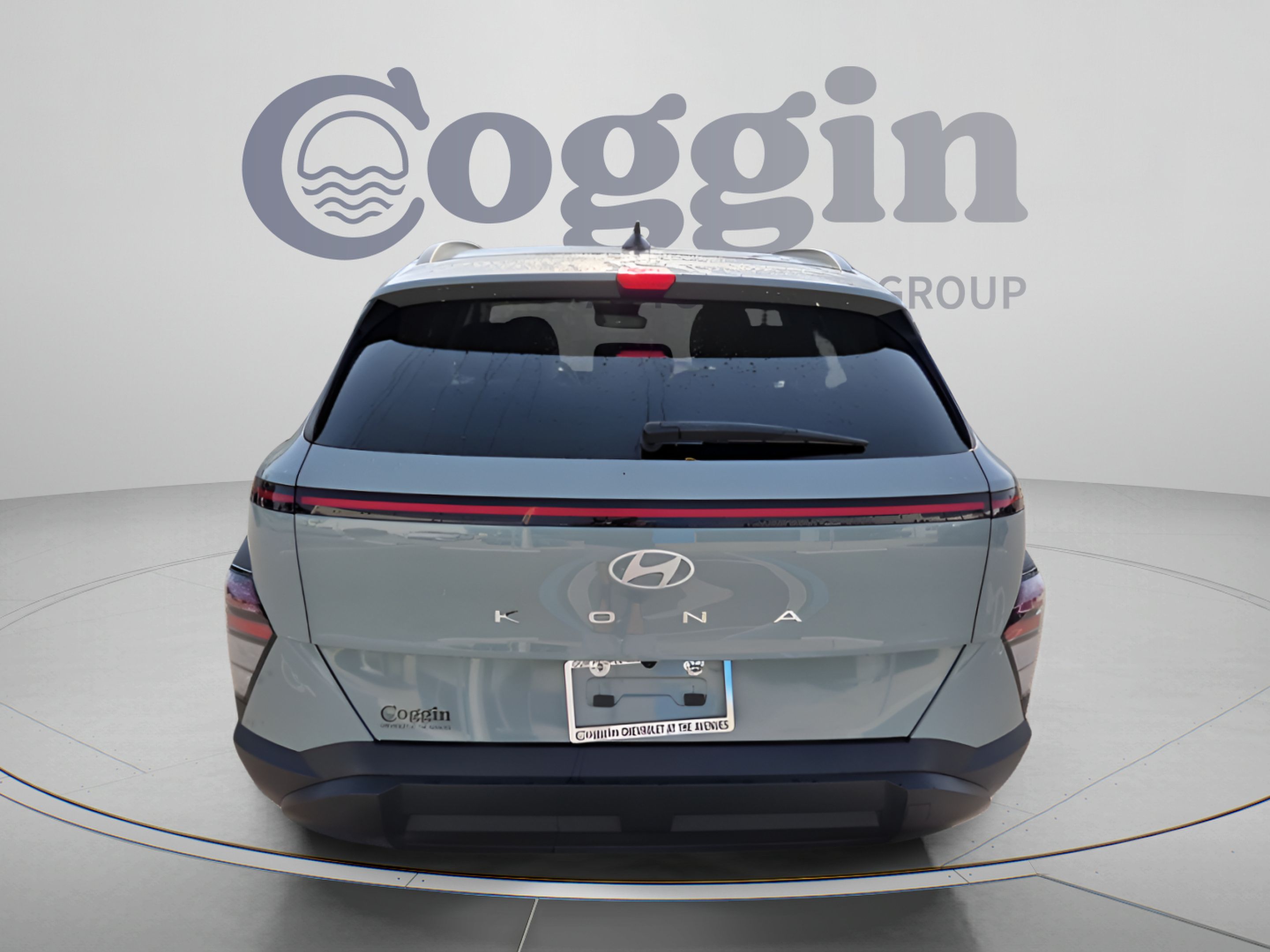 Used 2025 Hyundai Kona SEL FWD image 4