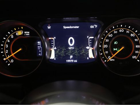 Used 2023 Jeep Wrangler Unlimited Rubicon 392 w/ Trailer Tow Package image 20