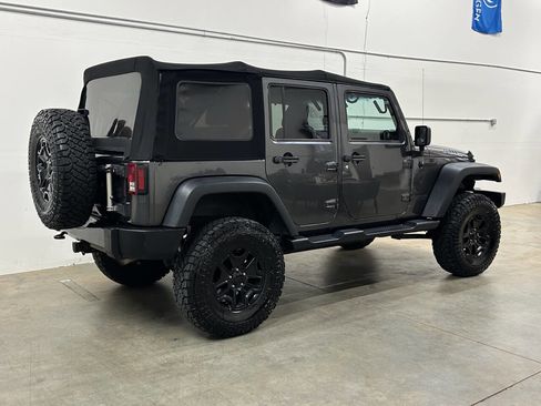Used 2017 Jeep Wrangler Unlimited Sport image 5