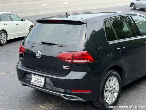 Used 2019 Volkswagen Golf 4-Door FWD image 36