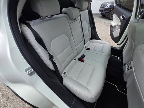 Used 2015 Mercedes-Benz GLA 250 image 30