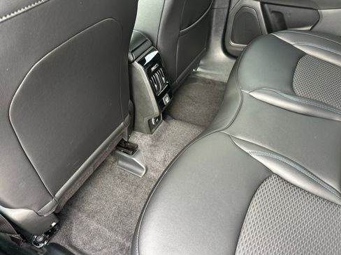 New 2026 Jeep Compass Latitude image 12