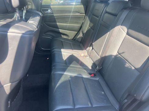 Used 2017 Jeep Grand Cherokee Summit w/ Platinum Series Group image 11