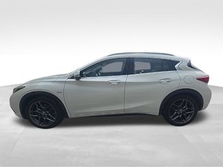 Used 2019 INFINITI QX30 w/ Navigation Package FWD video 2