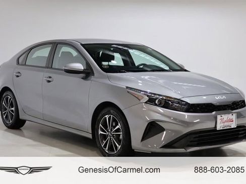 Used 2024 Kia Forte LXS FWD image 1
