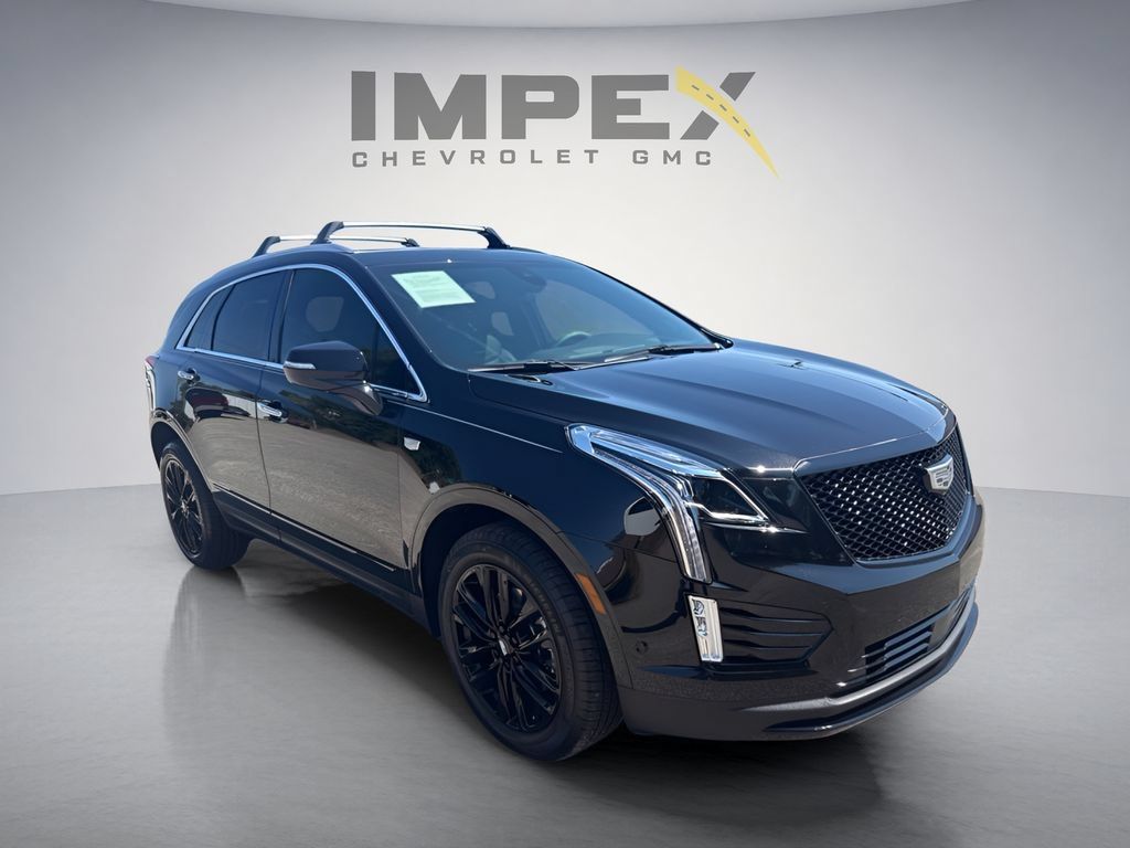 Used 2026 Cadillac XT5 Premium Luxury w/ LPO, ONYX Package FWD image 7