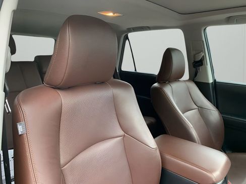 Used 2021 Toyota 4Runner Limited image 21