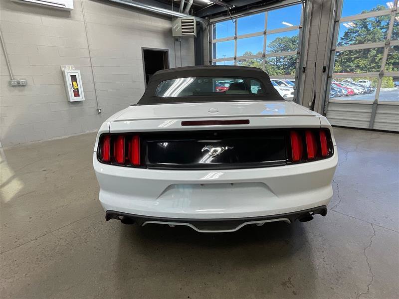 Used 2016 Ford Mustang Premium RWD image 4