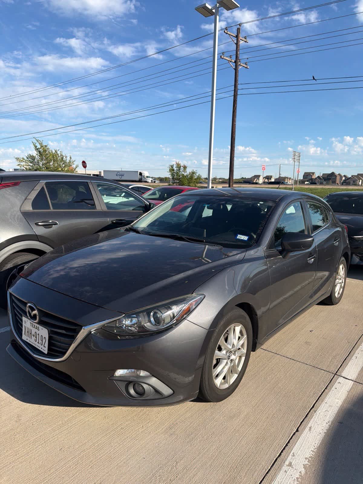 Used 2015 MAZDA MAZDA3 i Touring FWD image 2