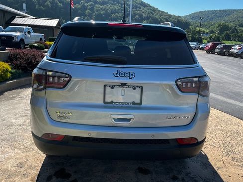 Used 2025 Jeep Compass Limited AWD/4WD image 6