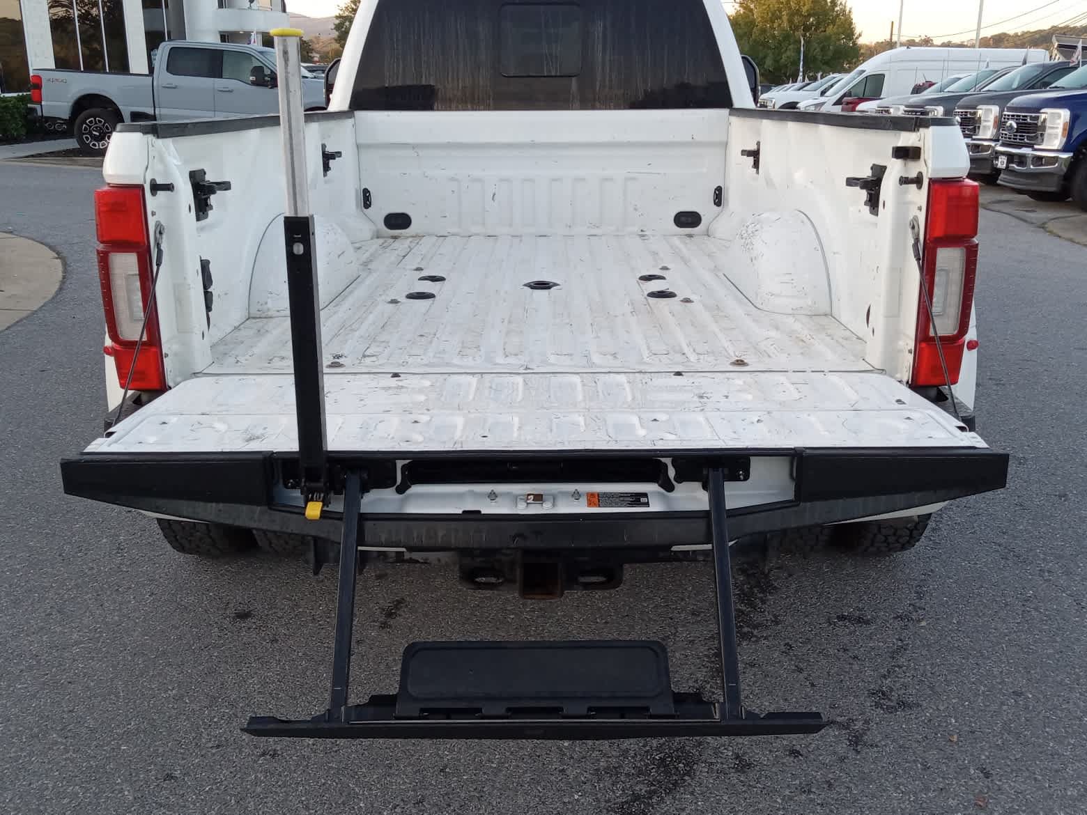 Used 2020 Ford F350 Platinum AWD/4WD image 20