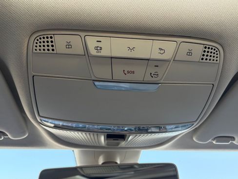 Used 2020 Mercedes-Benz C 300 4MATIC Sedan image 26