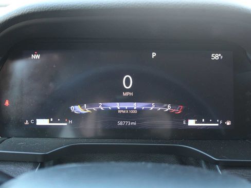 Used 2022 Jeep Grand Cherokee L Limited image 12